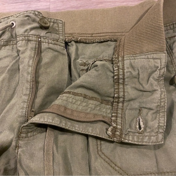 Faded Glory Women’s Cargo Shorts Olive‎ Green Size 18 Linen Cotton - Picture 4 of 8